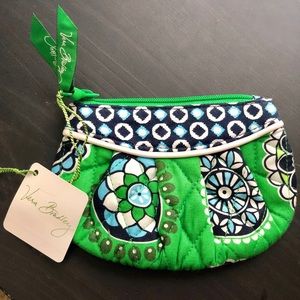 NWT Vera Bradley Sweetheart Pouch in cupcake Green